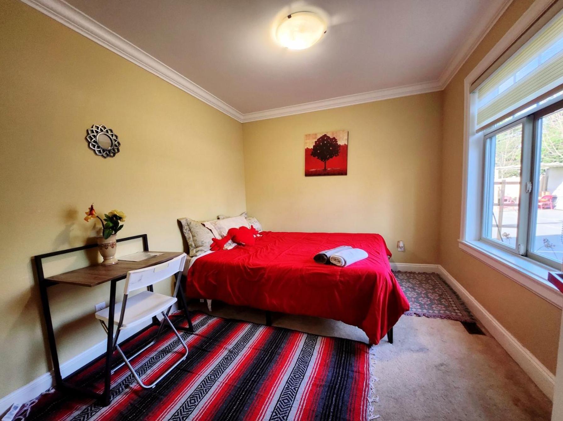 Empress Madani Palace Hotel Surrey Eksteriør bilde